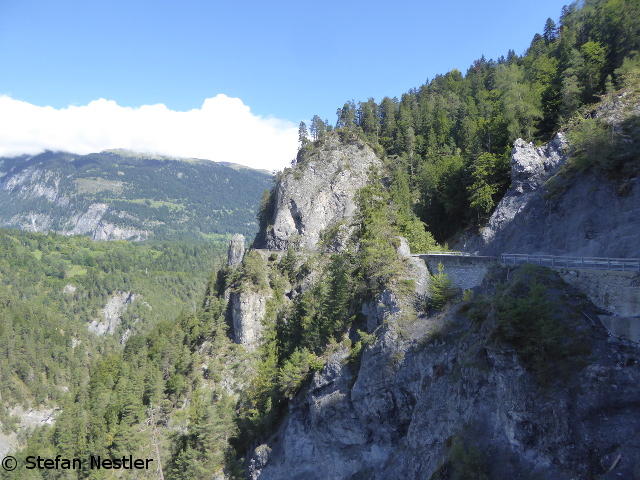 Tag 1_Strasse_Schlucht