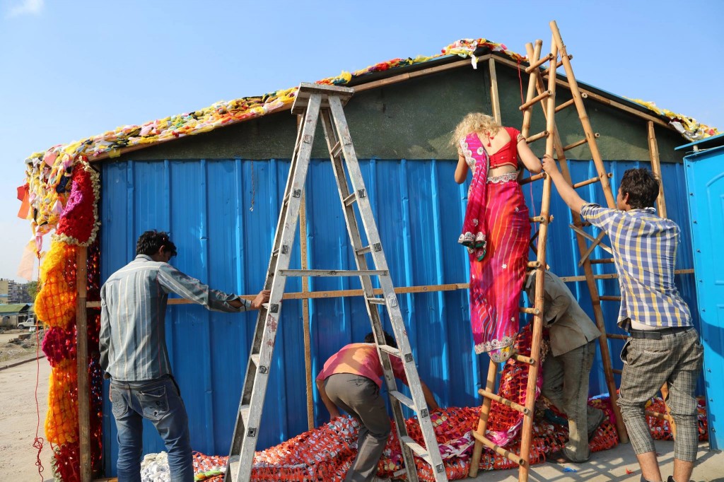 (Olek, photo © Pranav Mehta/St+ARTIndia)
