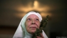 nuns2